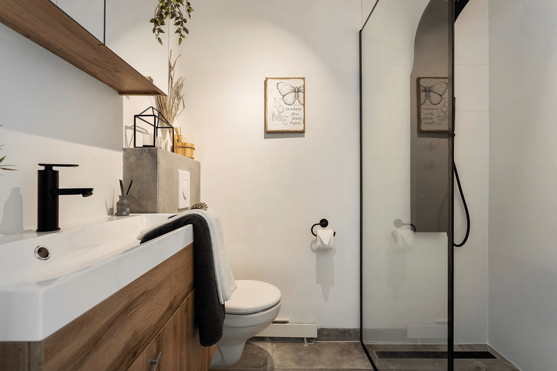 Badkamer stylen voor verkoop